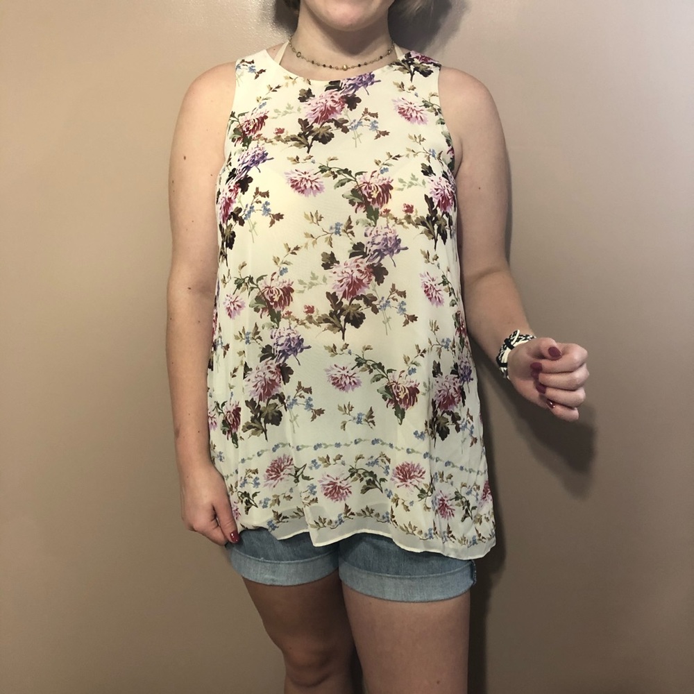 Floral business tank top❣️